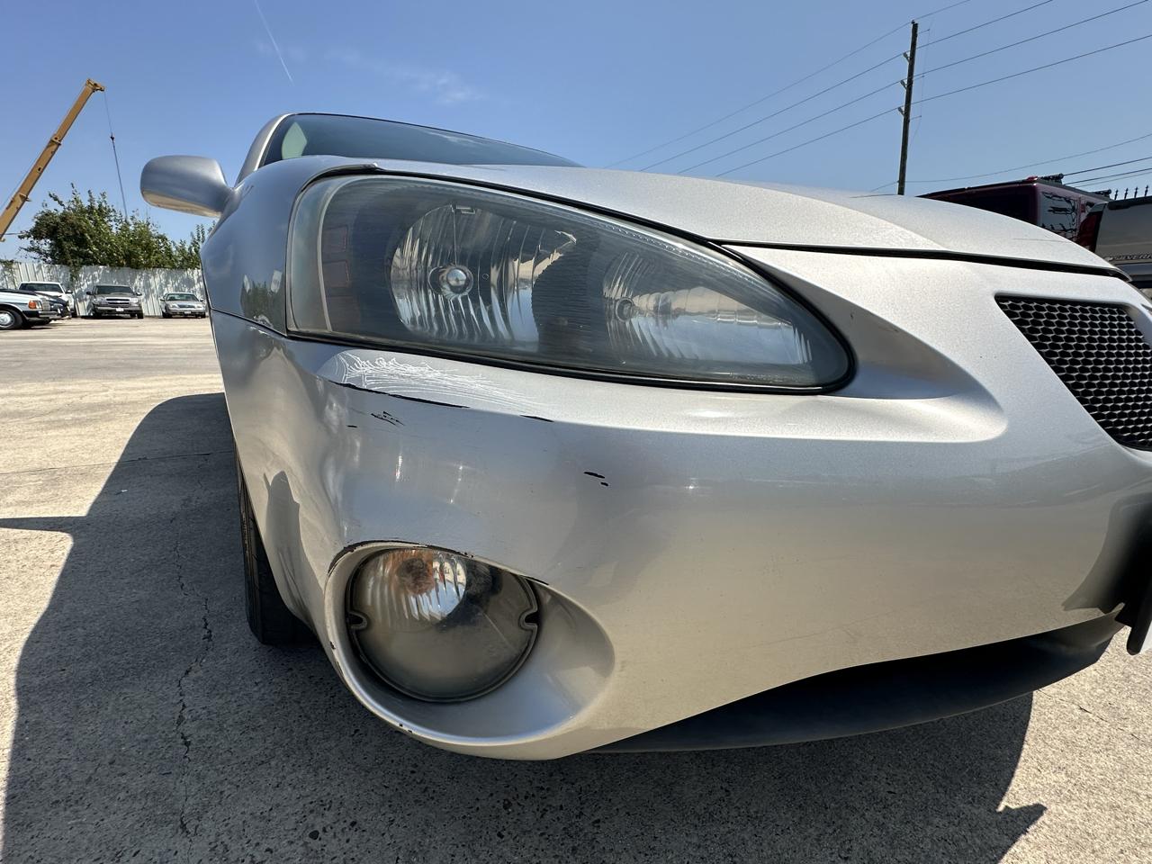 Pontiac Grand Prix Sedan 2007