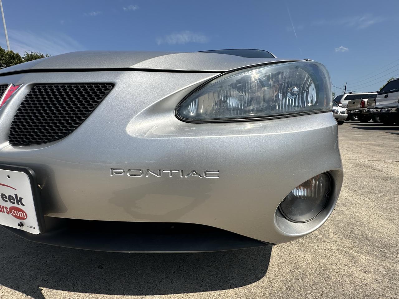 Pontiac Grand Prix Sedan 2007