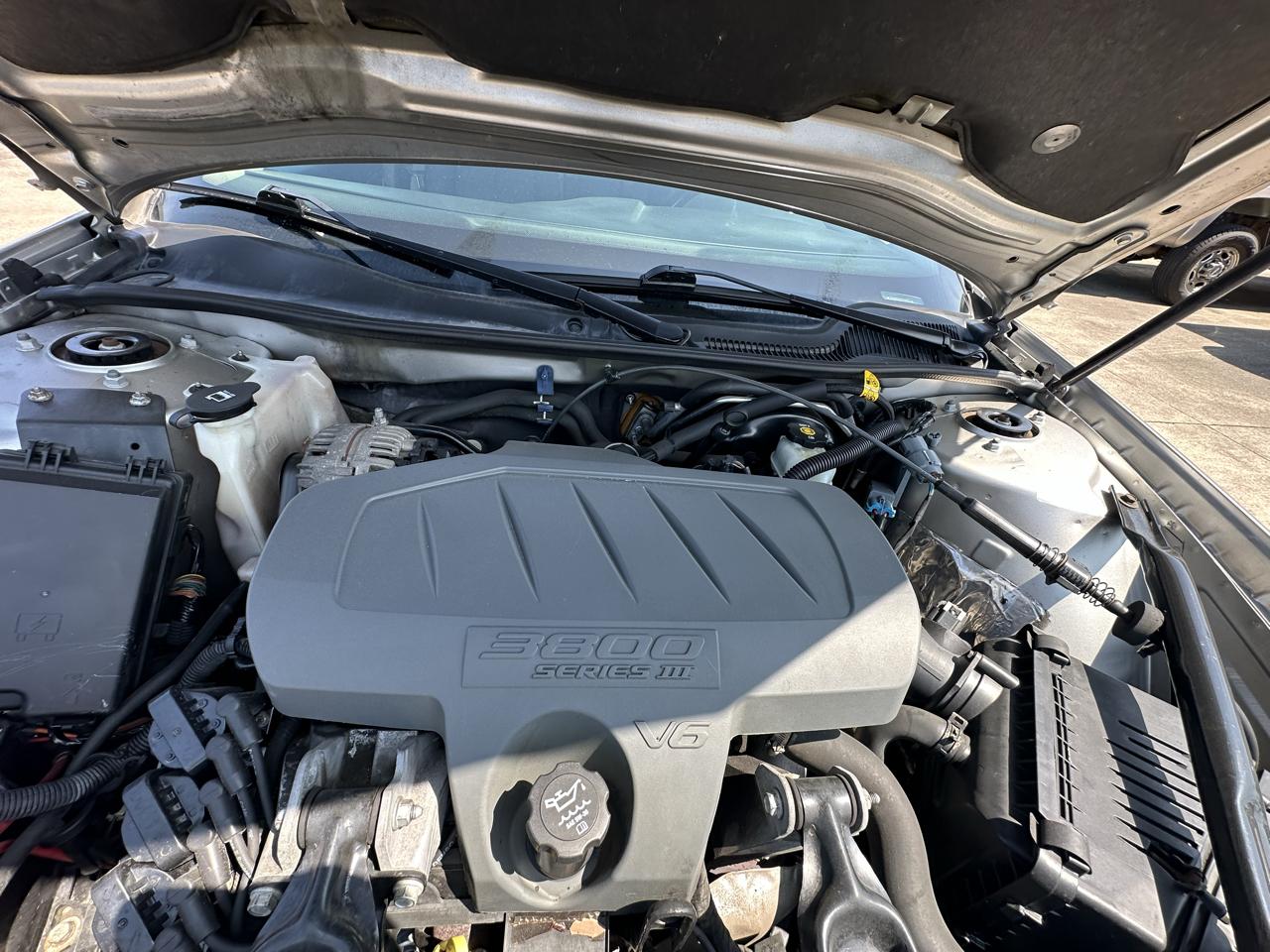 Pontiac Grand Prix Sedan 2007