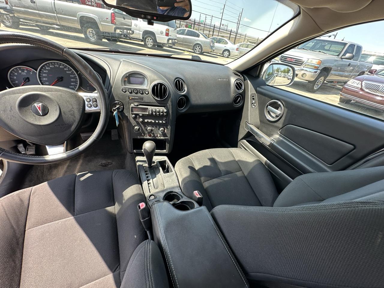 Pontiac Grand Prix Sedan 2007