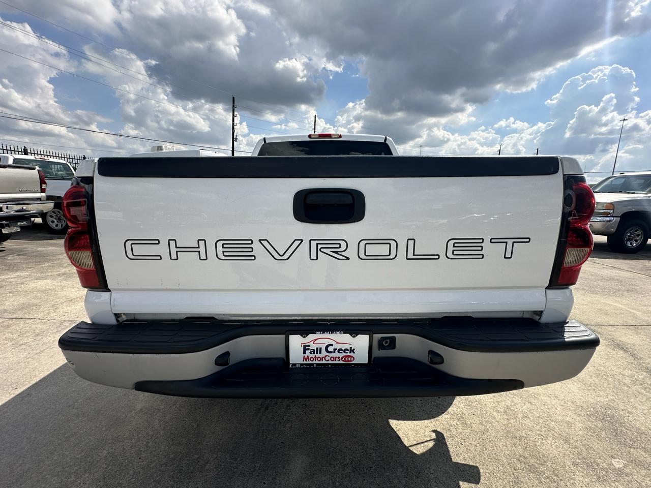 Chevrolet Silverado 1500 Reg. Cab Short Bed 2WD 2005