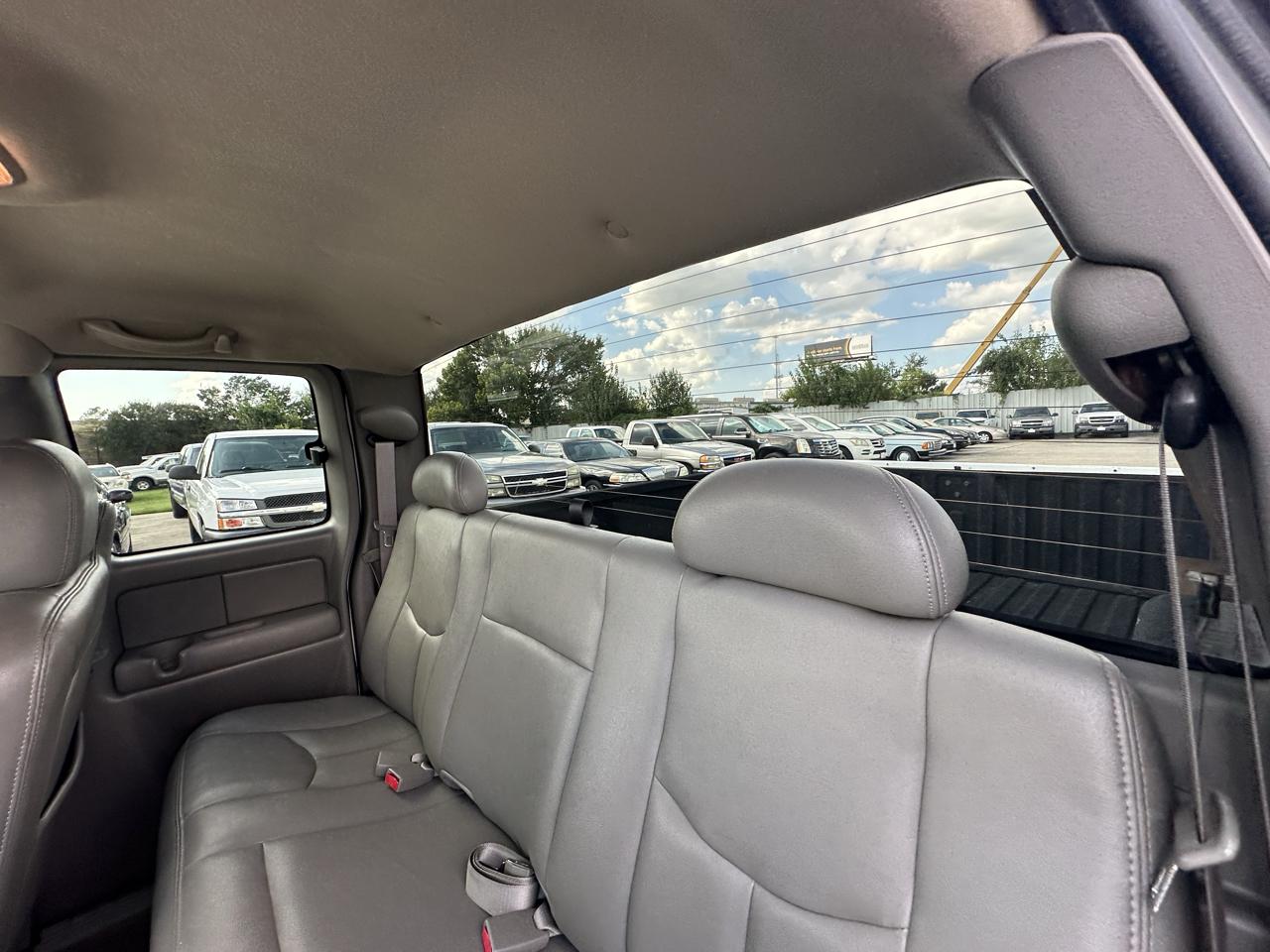 Chevrolet Silverado 1500  2004