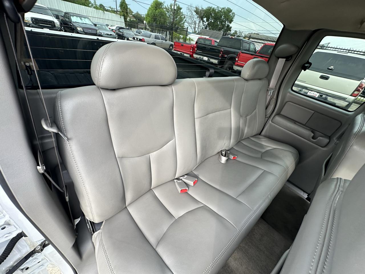Chevrolet Silverado 1500  2004