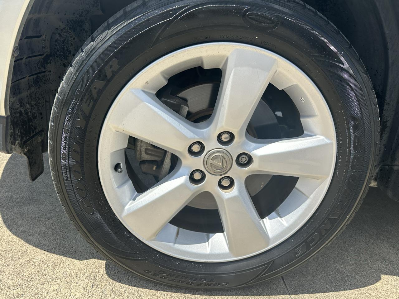 Lexus RX 330 FWD 2005
