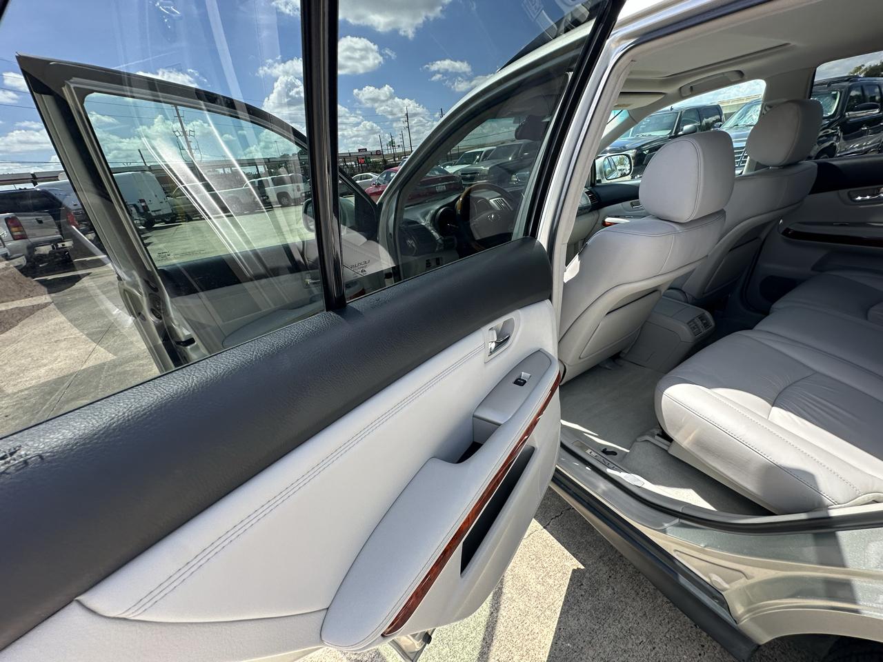 Lexus RX 330 FWD 2005