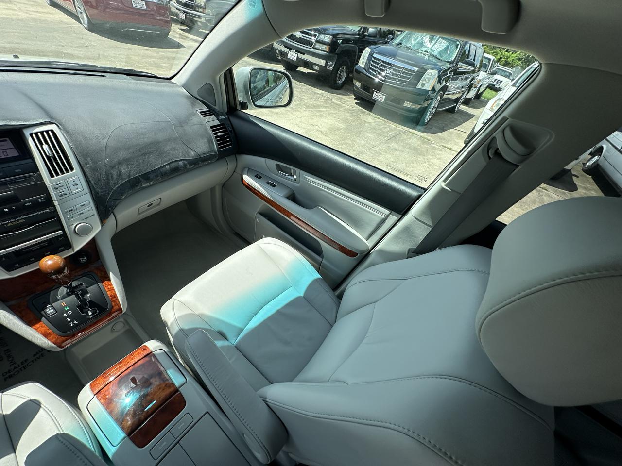 Lexus RX 330 FWD 2005