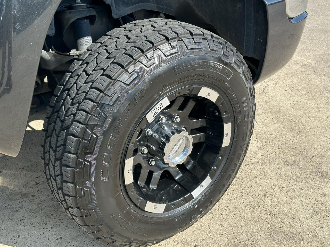 GMC Sierra 2500HD SLE Ext. Cab Short Bed 4WD 2005