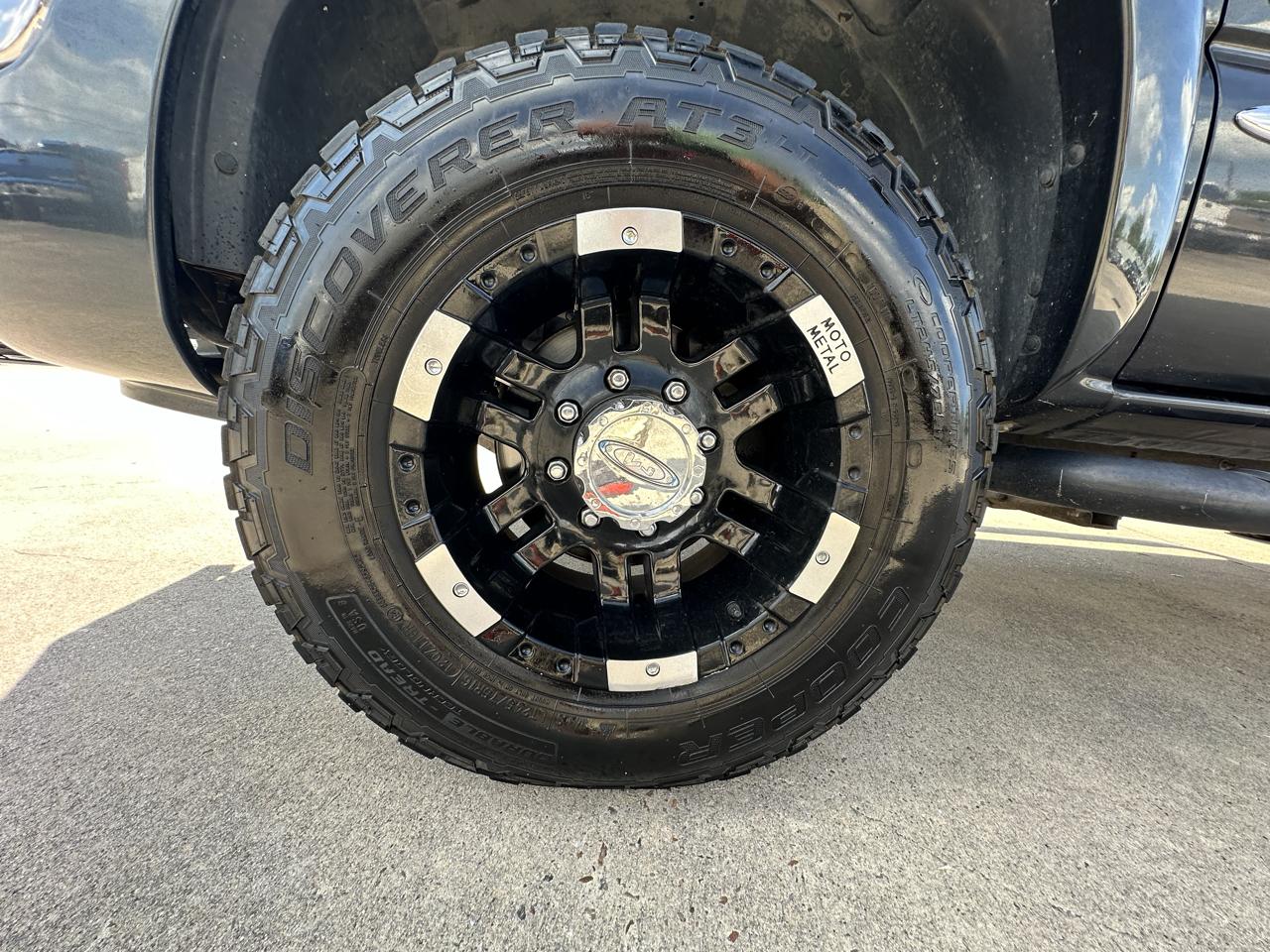 GMC Sierra 2500HD SLE Ext. Cab Short Bed 4WD 2005