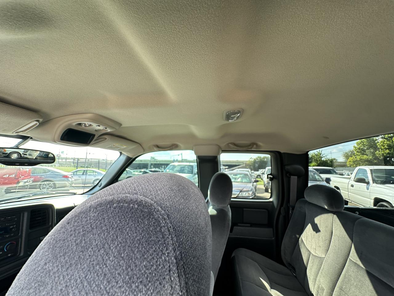 GMC Sierra 2500HD SLE Ext. Cab Short Bed 4WD 2005