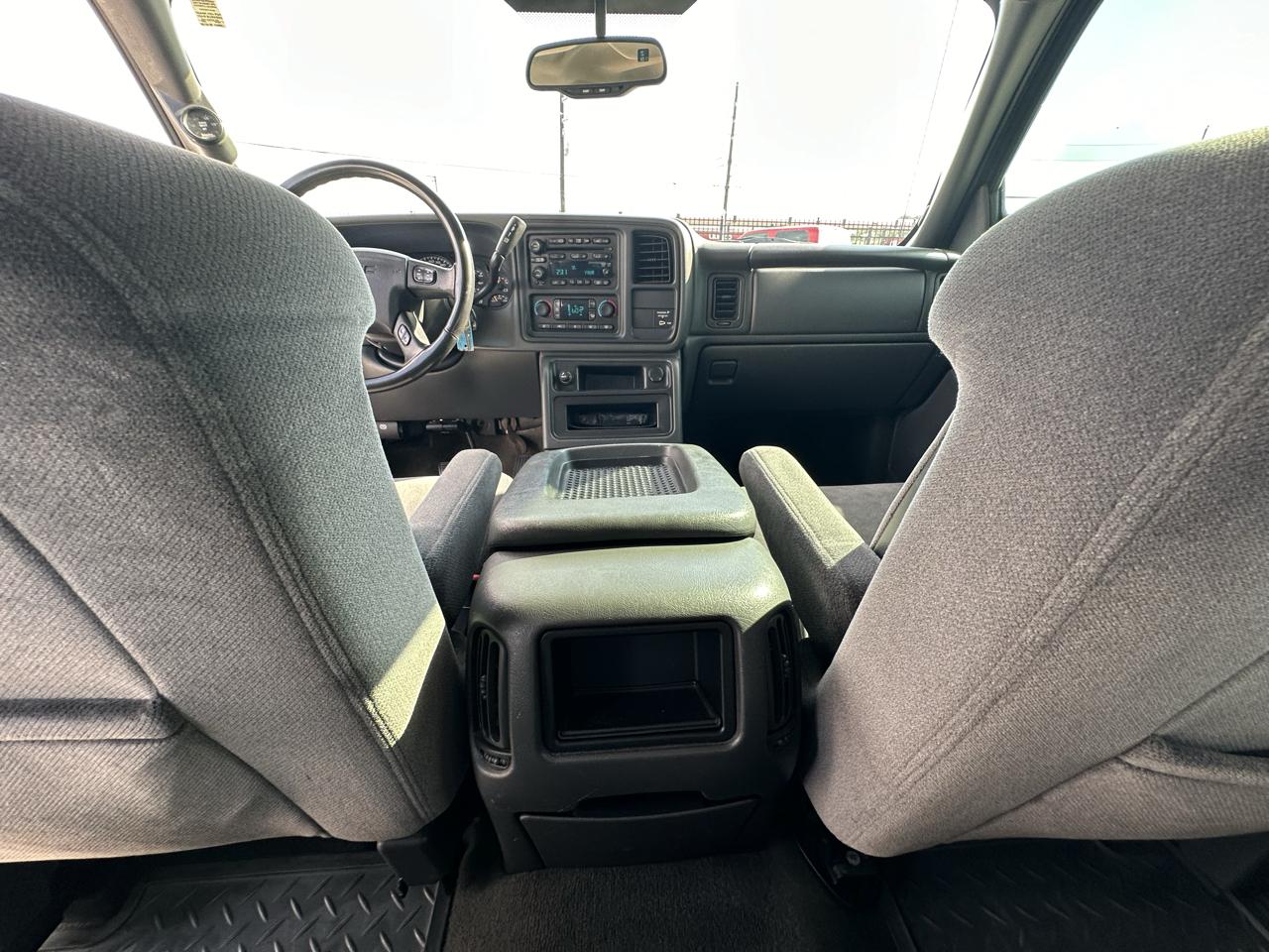 GMC Sierra 2500HD SLE Ext. Cab Short Bed 4WD 2005