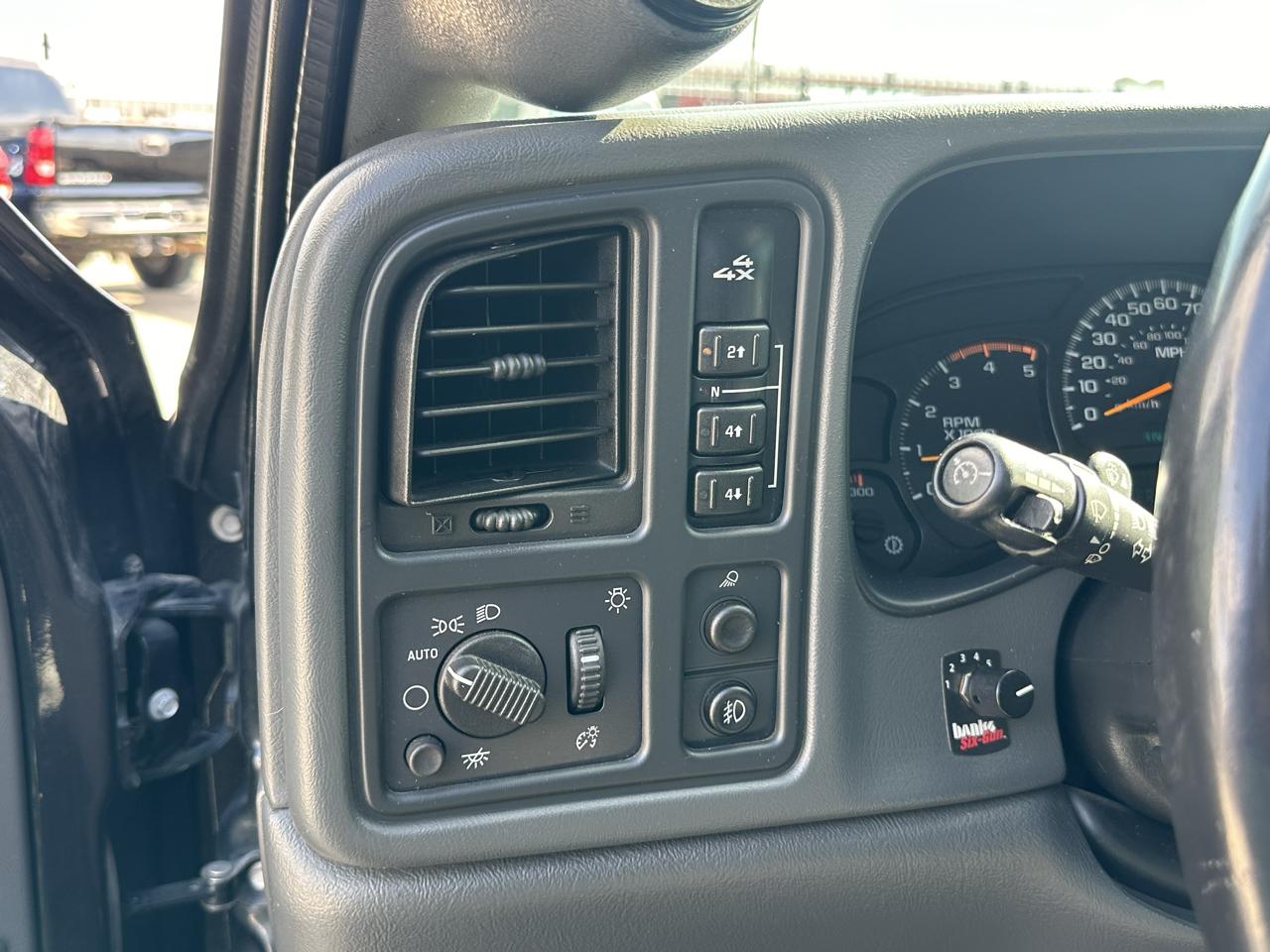 GMC Sierra 2500HD SLE Ext. Cab Short Bed 4WD 2005