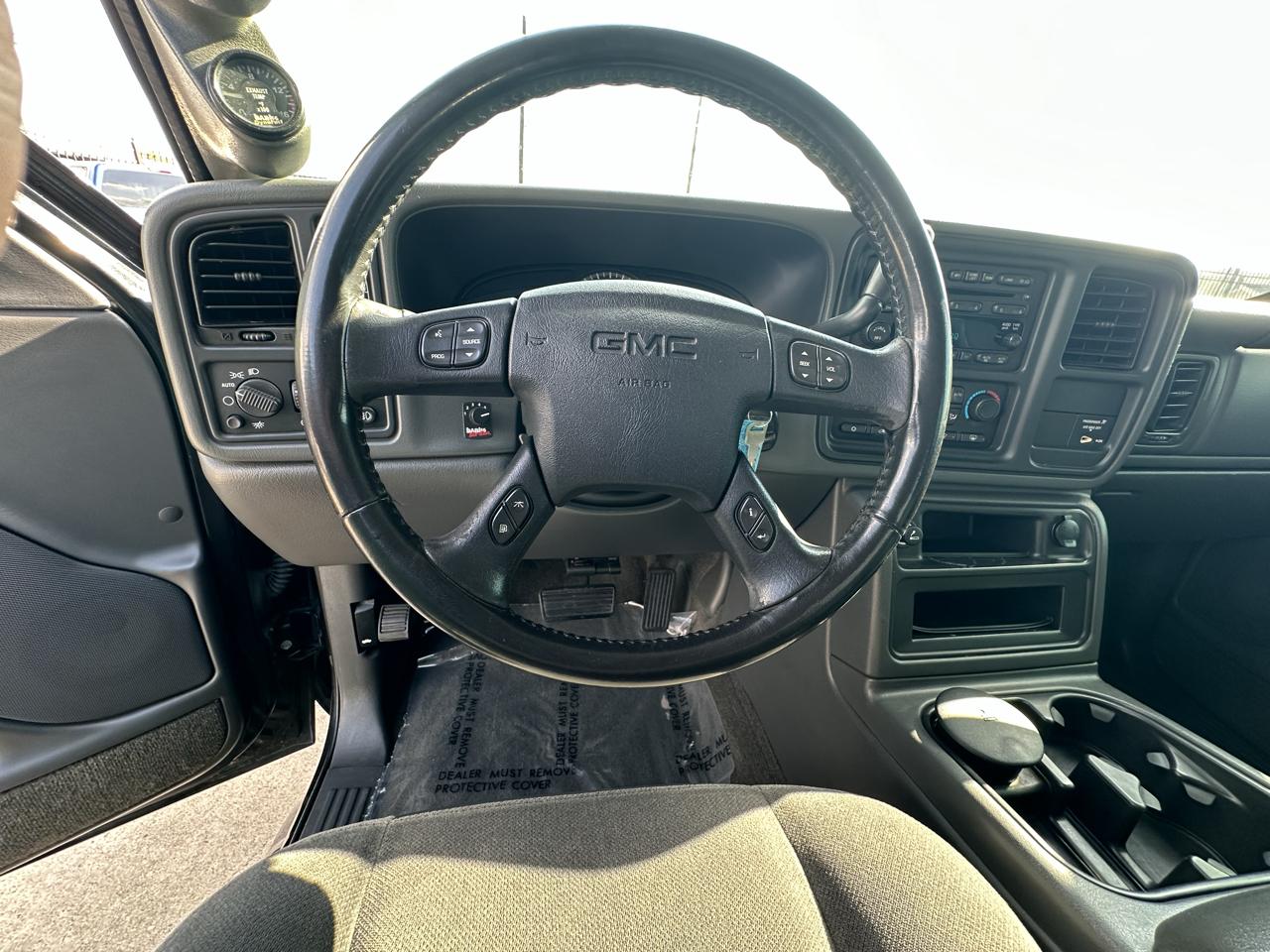 GMC Sierra 2500HD SLE Ext. Cab Short Bed 4WD 2005