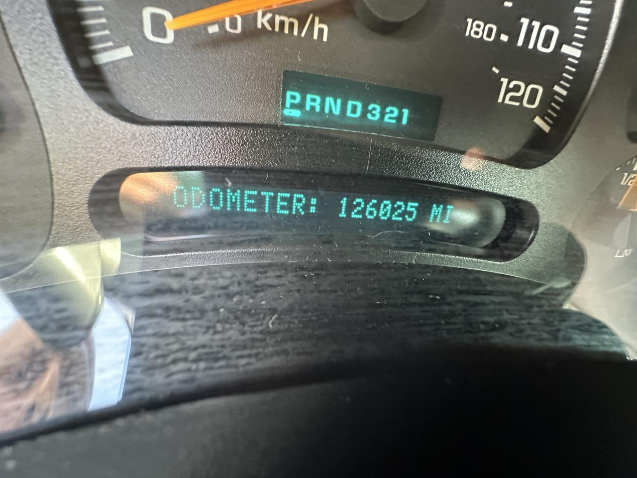 GMC Sierra 2500HD SLE Ext. Cab Short Bed 4WD 2005