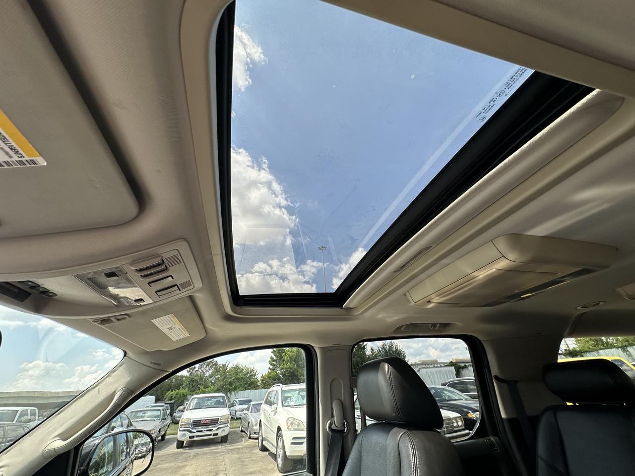 Cadillac Escalade ESV AWD 2009
