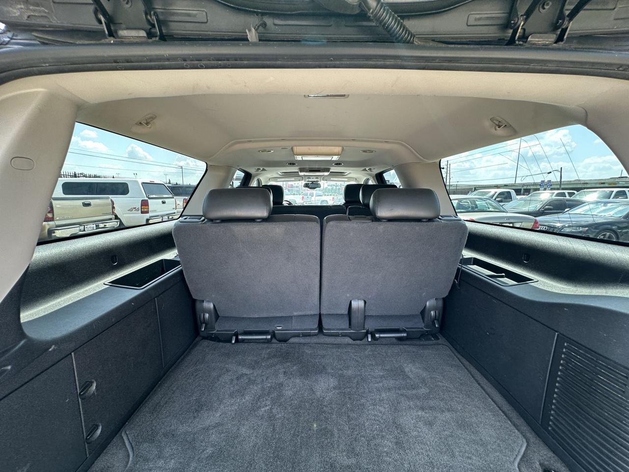 Cadillac Escalade ESV AWD 2009