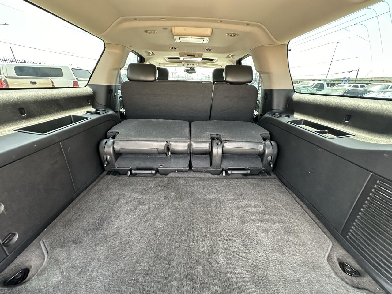 Cadillac Escalade ESV AWD 2009