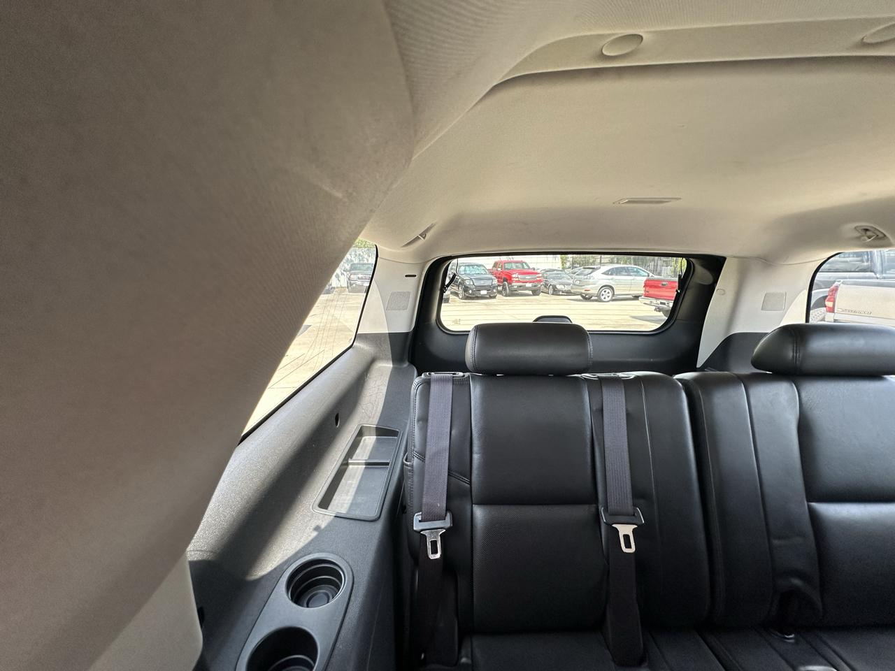 Cadillac Escalade ESV AWD 2009