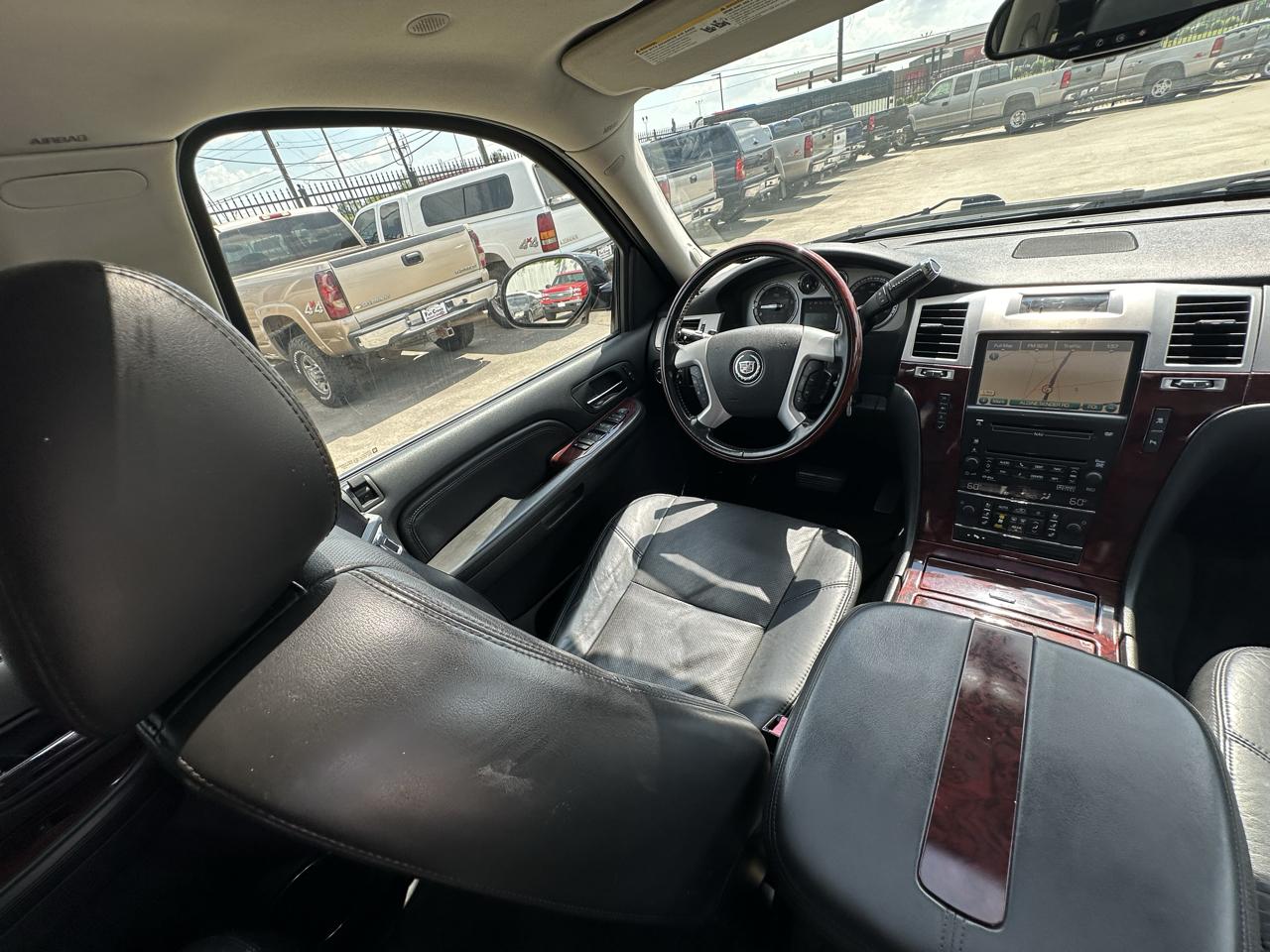 Cadillac Escalade ESV AWD 2009