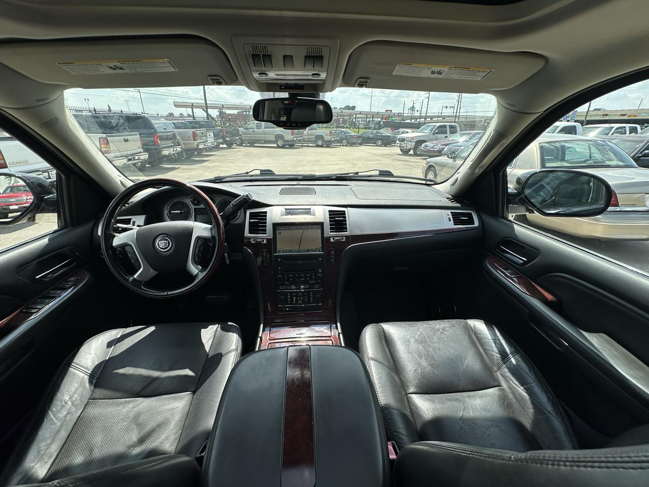 Cadillac Escalade ESV AWD 2009