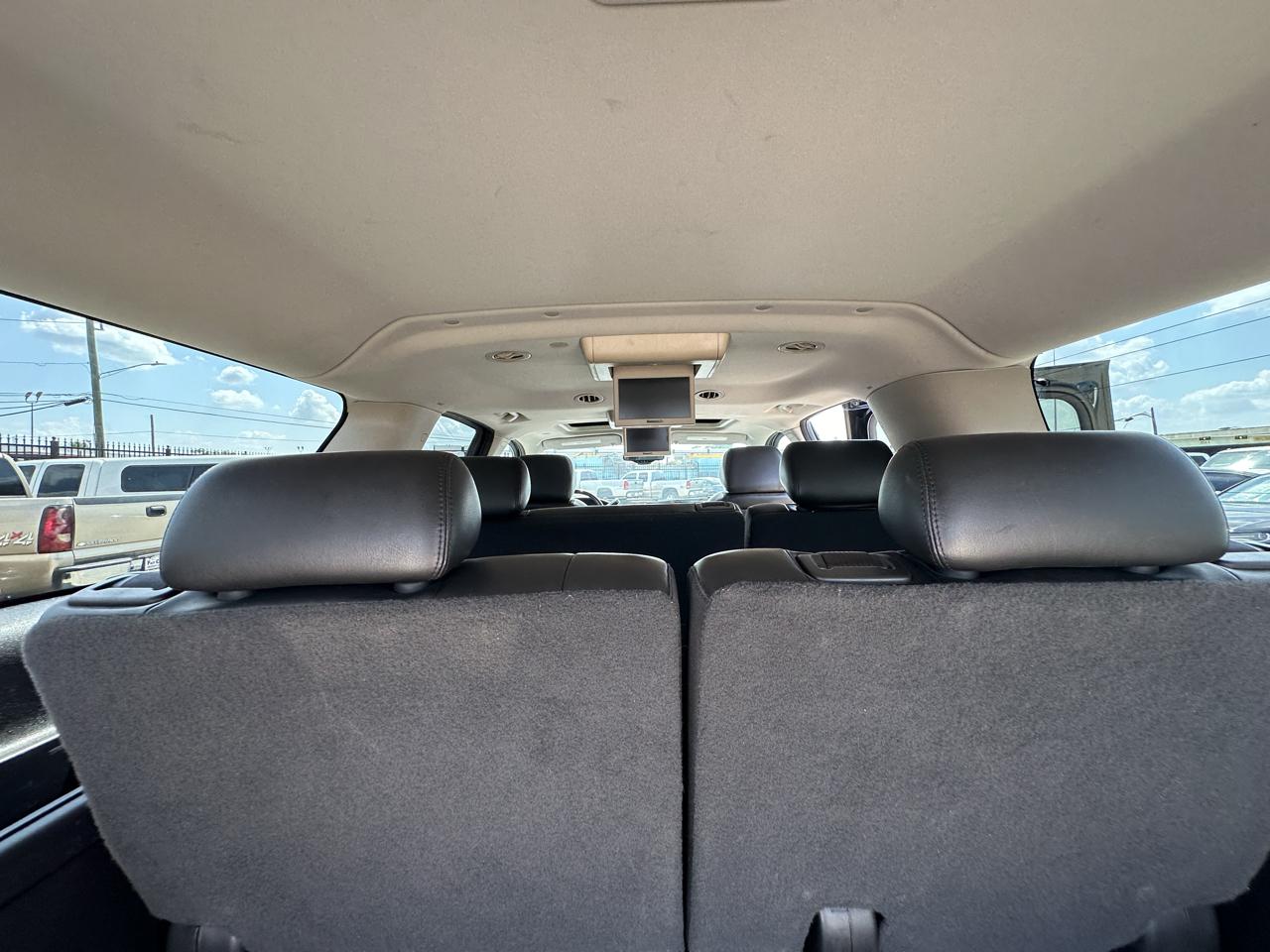 Cadillac Escalade ESV AWD 2009