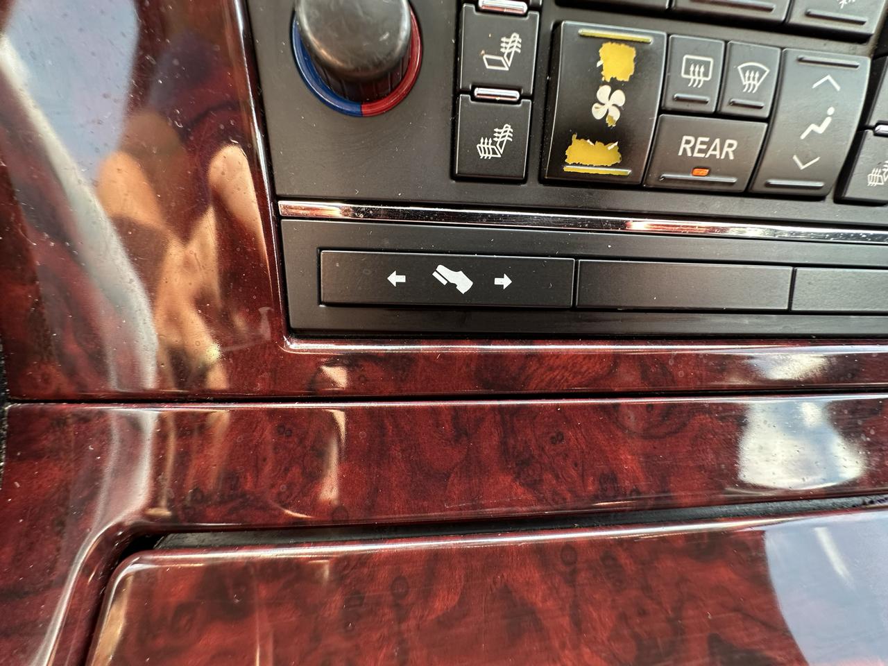 Cadillac Escalade ESV AWD 2009