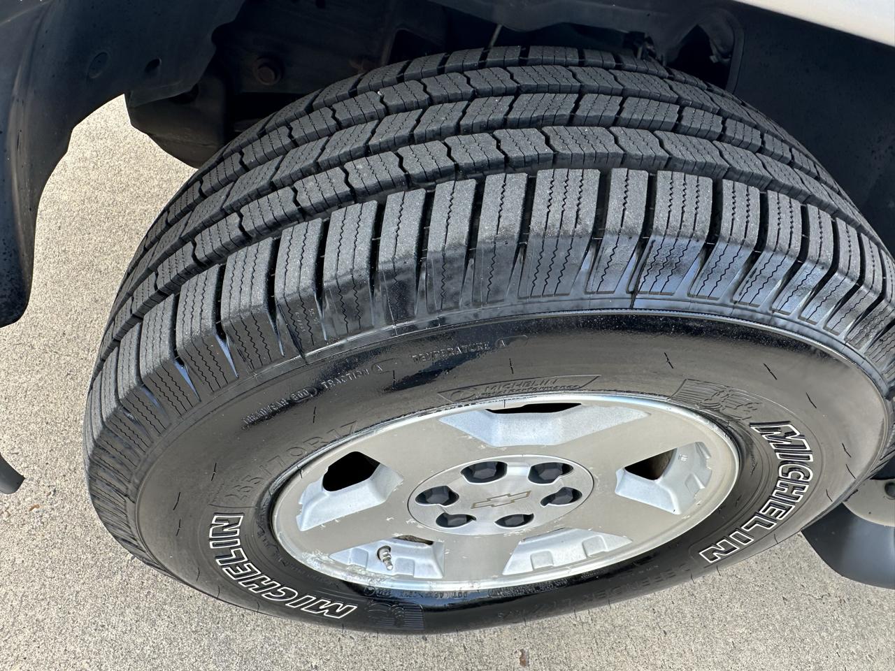 Chevrolet Tahoe LT 4WD 2004