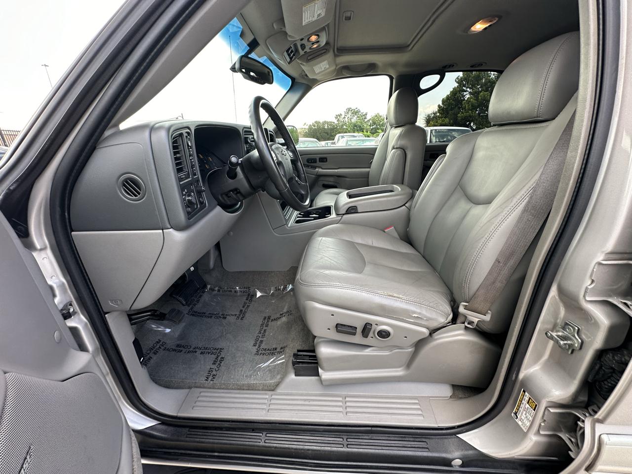 Chevrolet Tahoe LT 4WD 2004