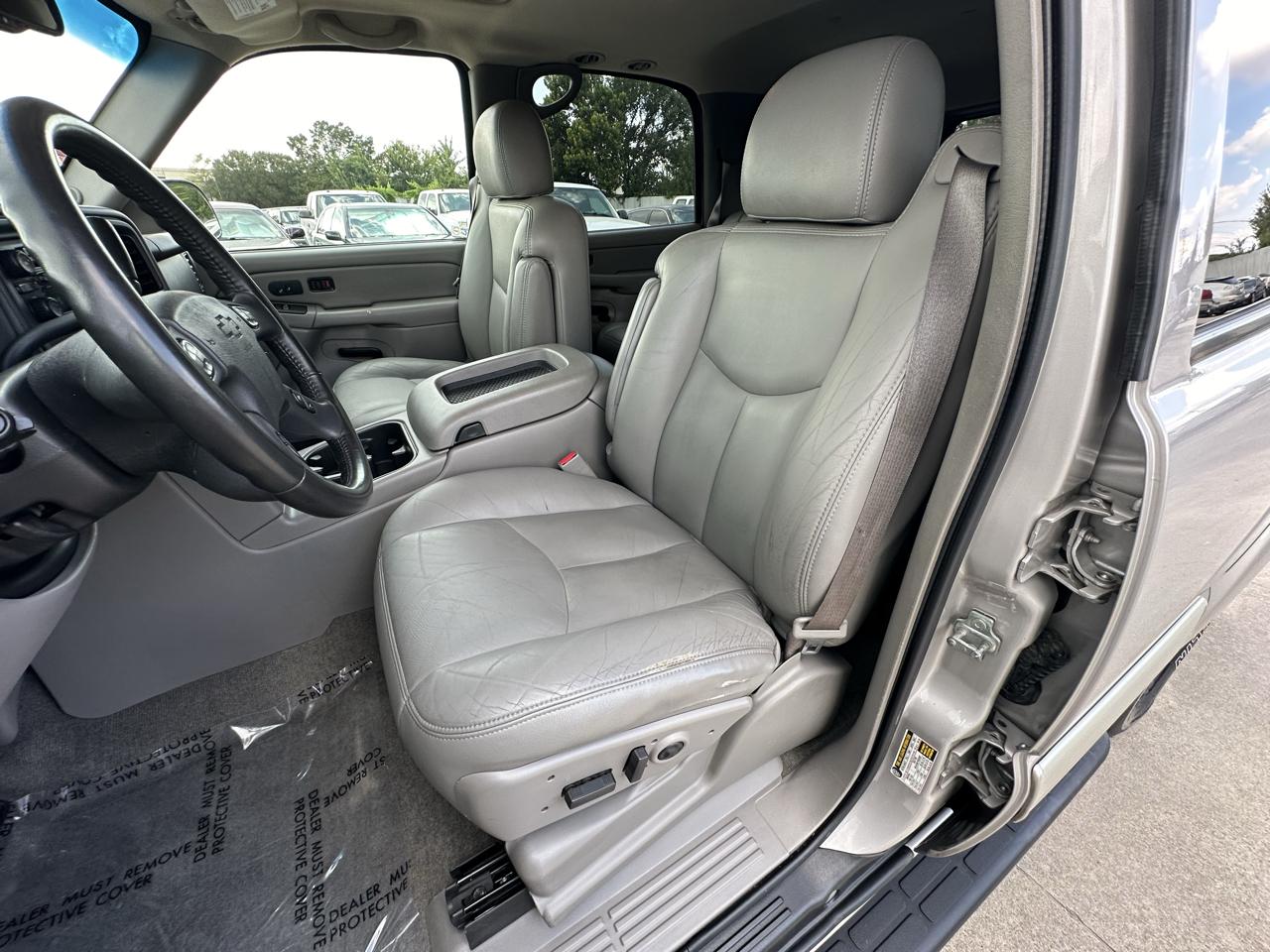 Chevrolet Tahoe LT 4WD 2004