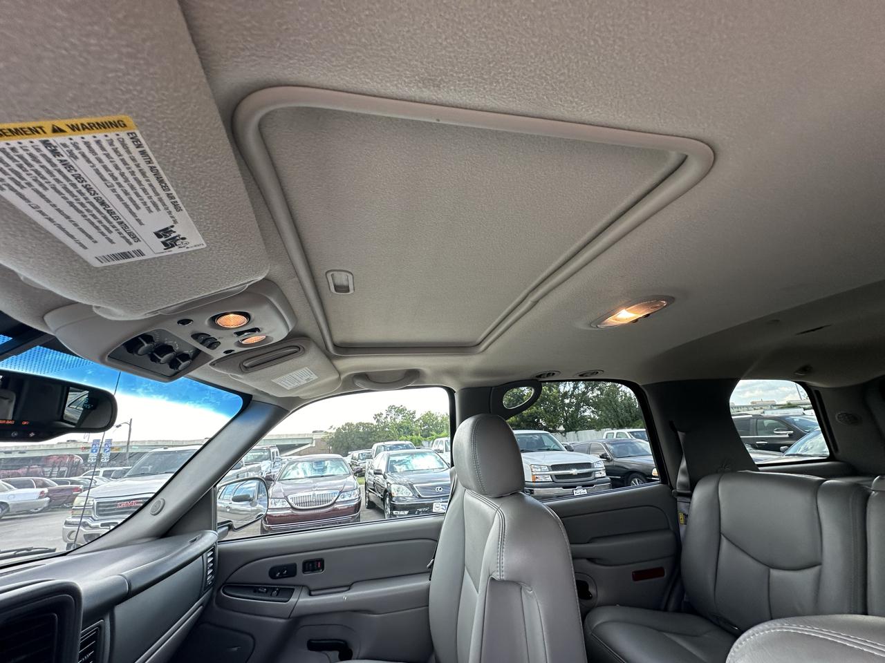 Chevrolet Tahoe LT 4WD 2004