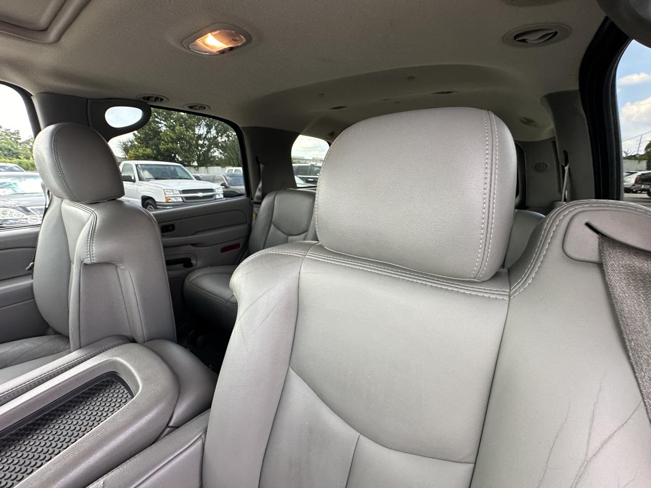 Chevrolet Tahoe LT 4WD 2004
