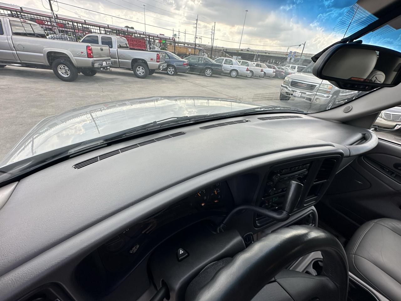 Chevrolet Tahoe LT 4WD 2004