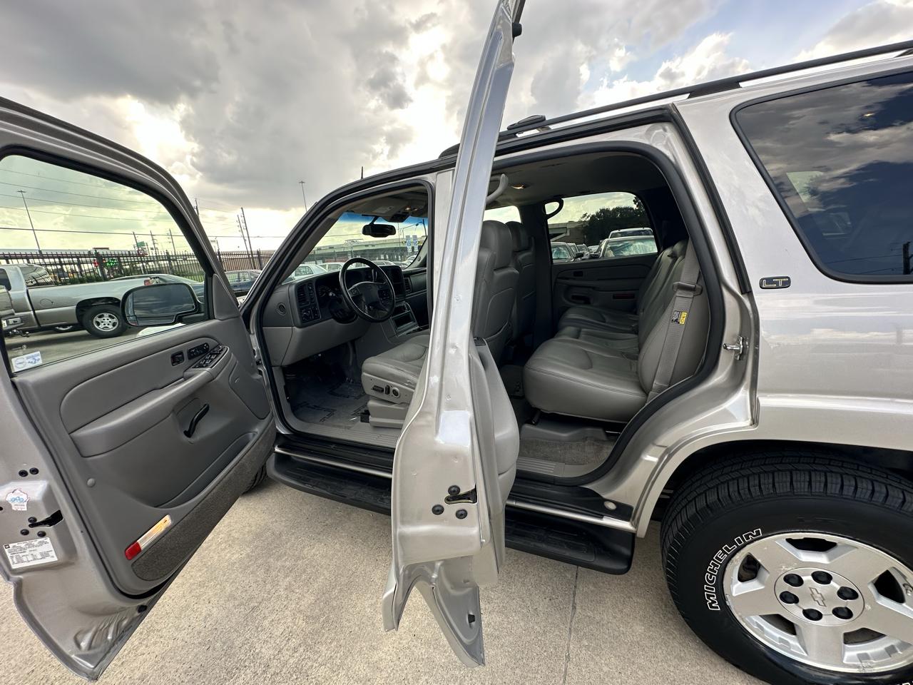 Chevrolet Tahoe LT 4WD 2004