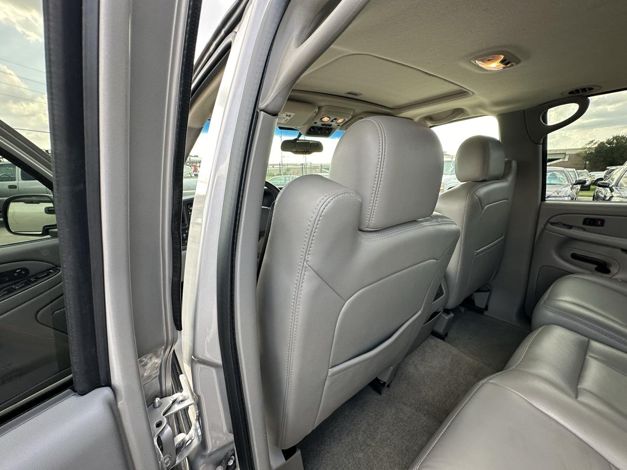Chevrolet Tahoe LT 4WD 2004