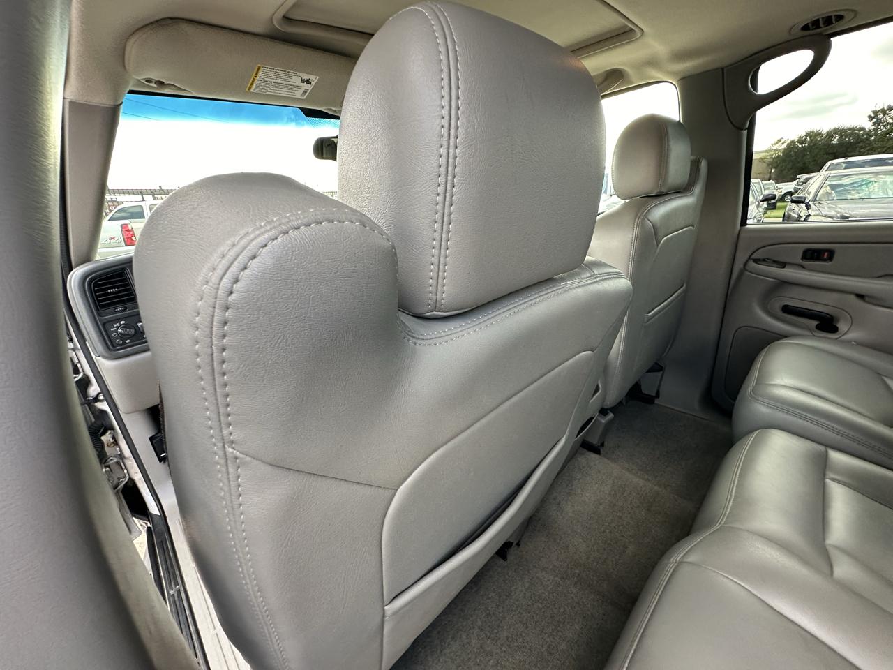 Chevrolet Tahoe LT 4WD 2004