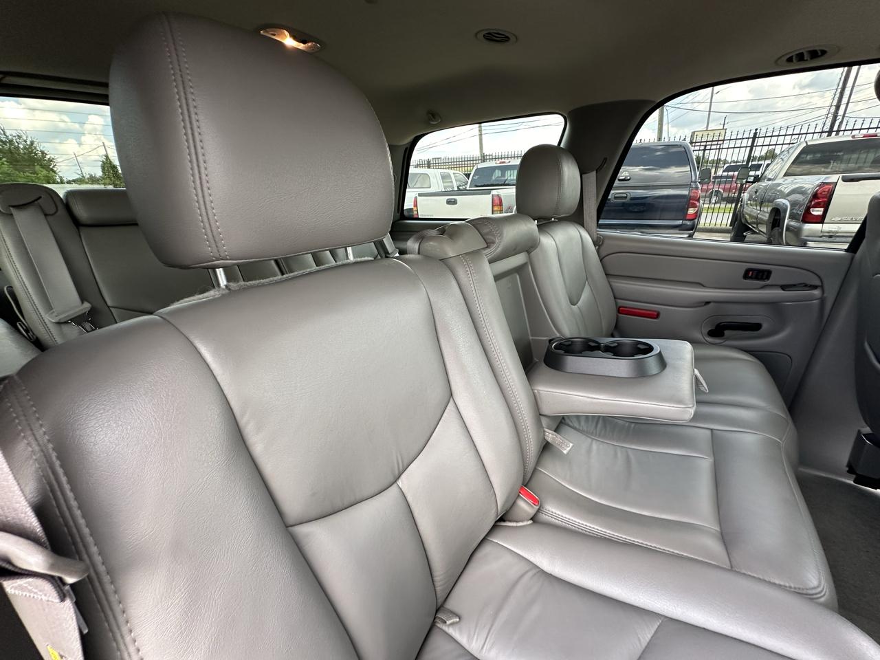 Chevrolet Tahoe LT 4WD 2004