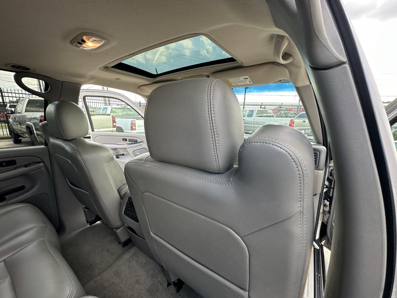 Chevrolet Tahoe LT 4WD 2004
