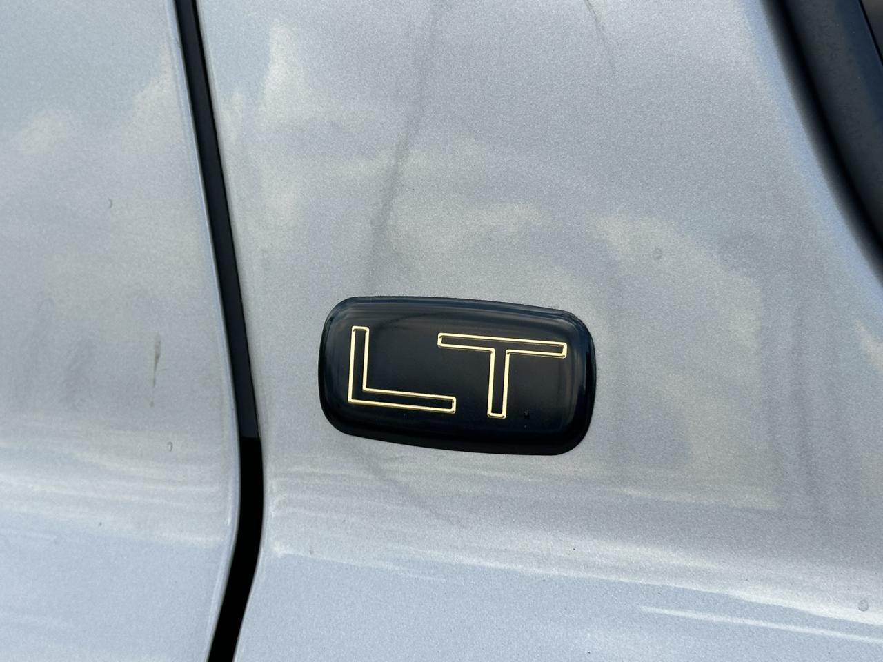 Chevrolet Tahoe LT 4WD 2004