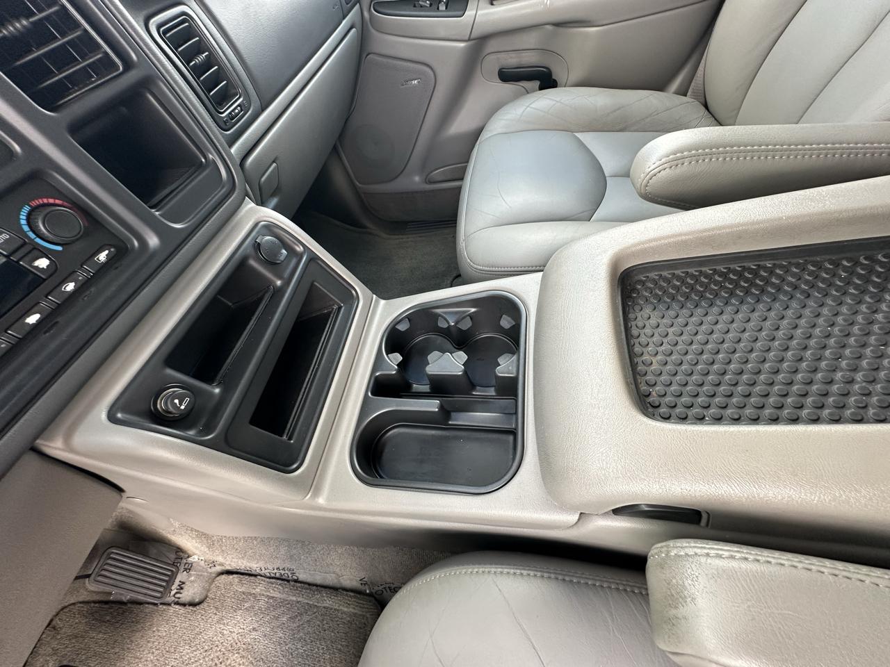 Chevrolet Tahoe LT 4WD 2004