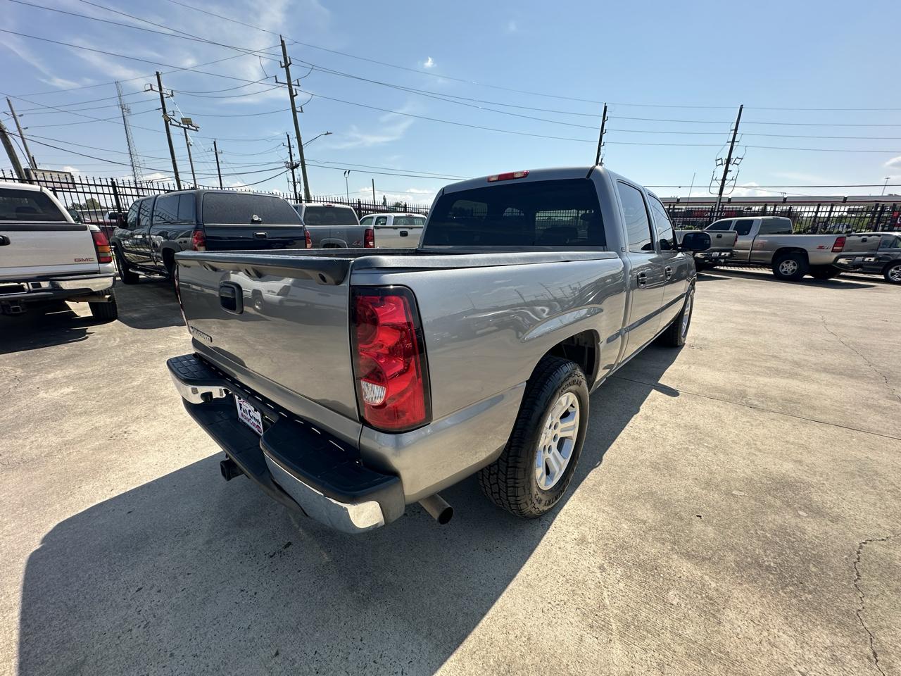 Chevrolet Silverado 1500 LT Crew Cab Short Box 2WD 2006