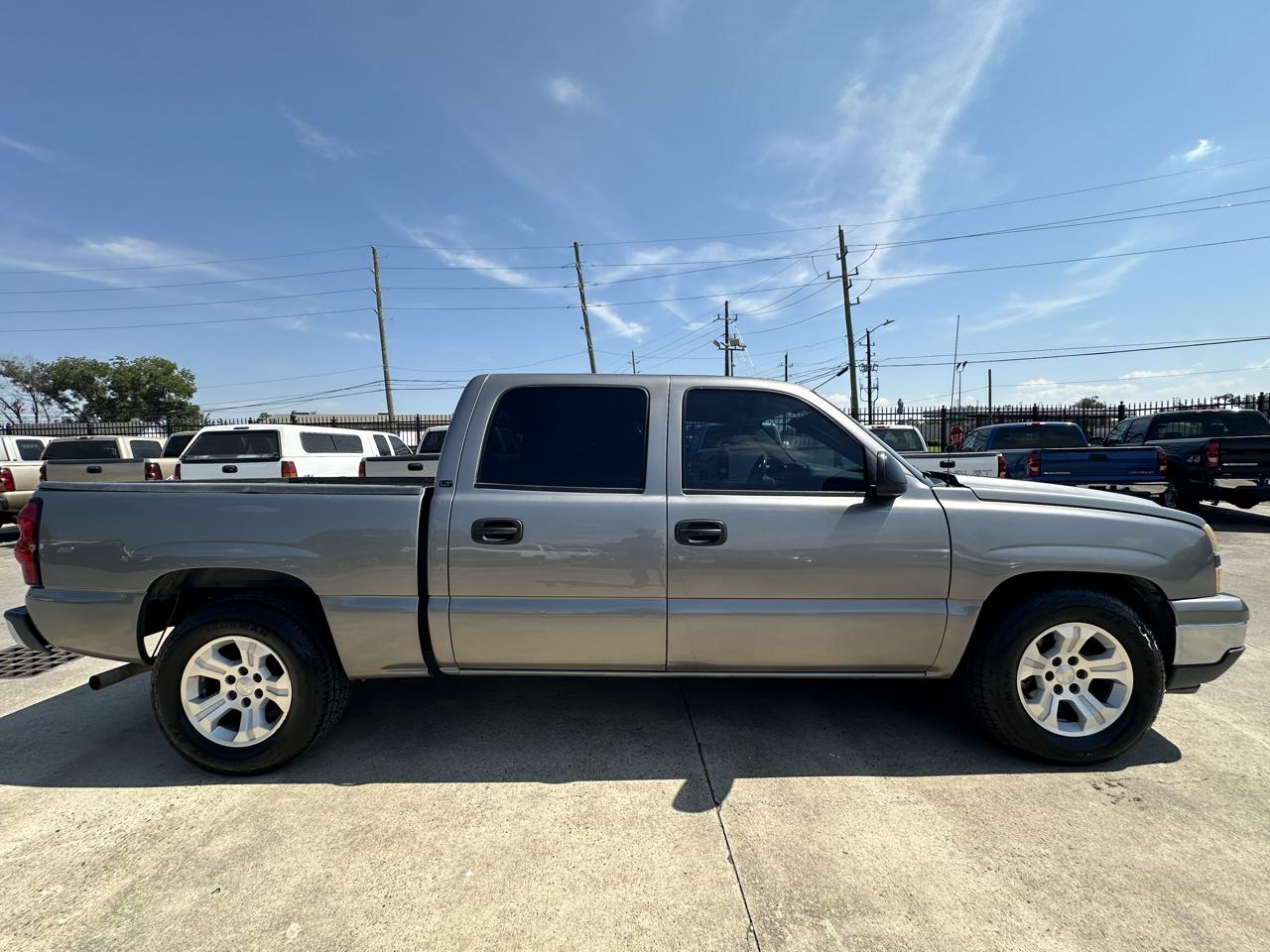 Chevrolet Silverado 1500 LT Crew Cab Short Box 2WD 2006