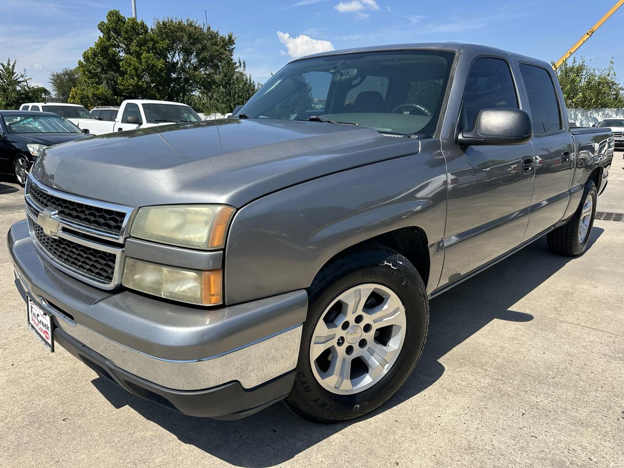 Chevrolet Silverado 1500 LT Crew Cab Short Box 2WD 2006