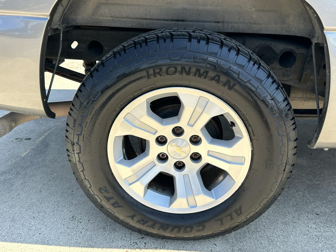 Chevrolet Silverado 1500 LT Crew Cab Short Box 2WD 2006