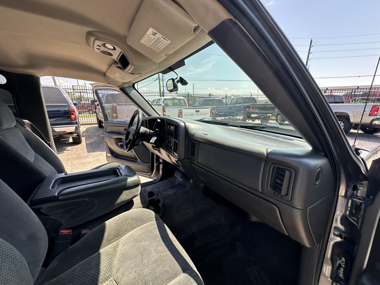 Chevrolet Silverado 1500 LT Crew Cab Short Box 2WD 2006