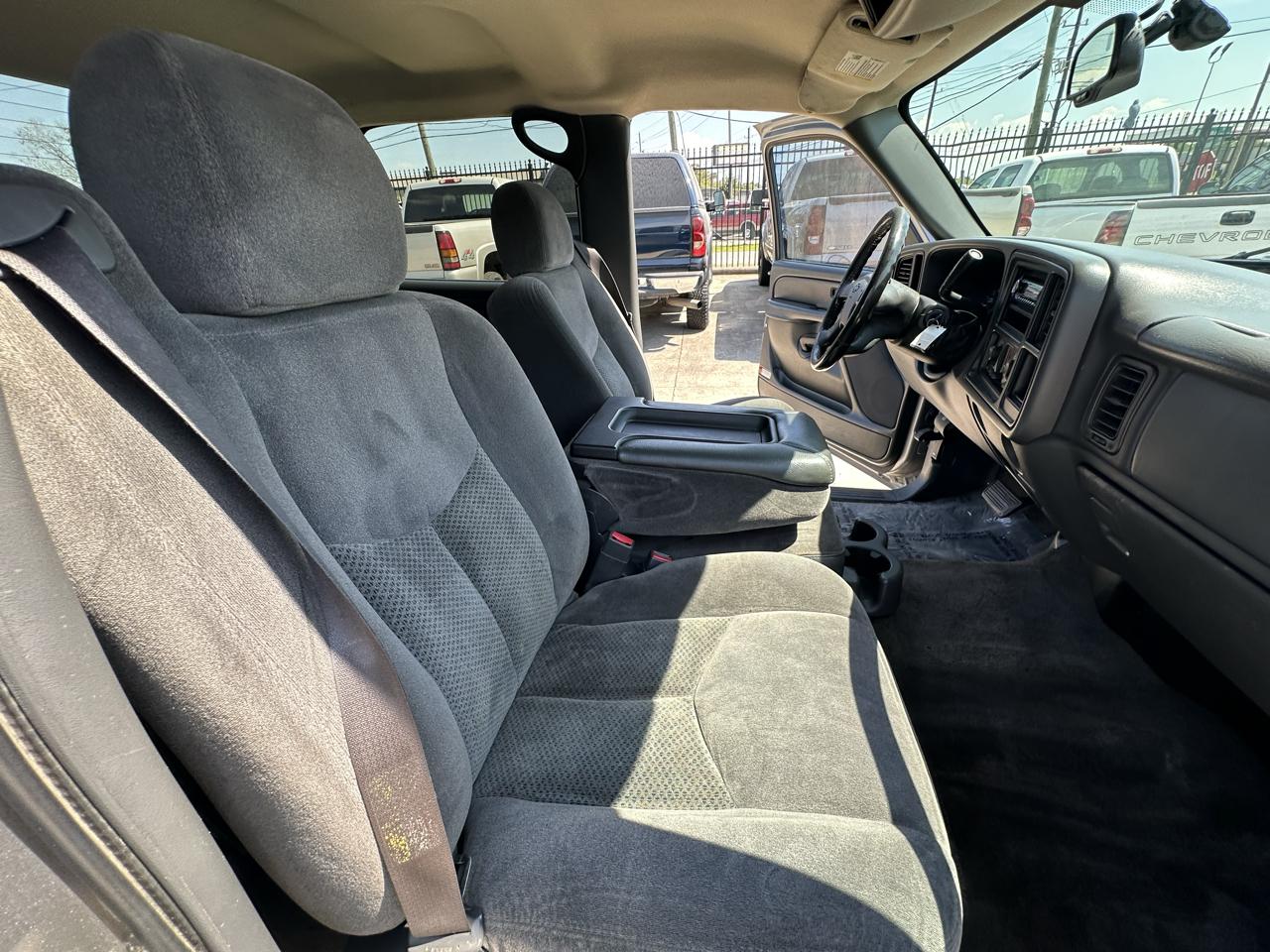 Chevrolet Silverado 1500 LT Crew Cab Short Box 2WD 2006