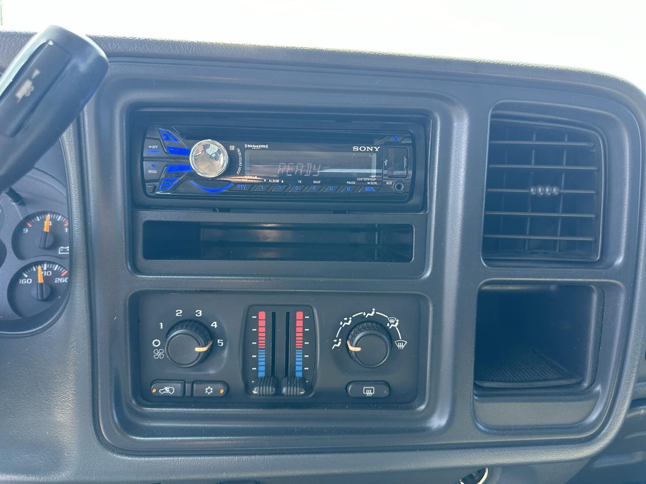 Chevrolet Silverado 1500 LT Crew Cab Short Box 2WD 2006