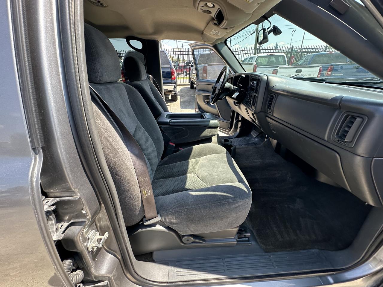 Chevrolet Silverado 1500 LT Crew Cab Short Box 2WD 2006