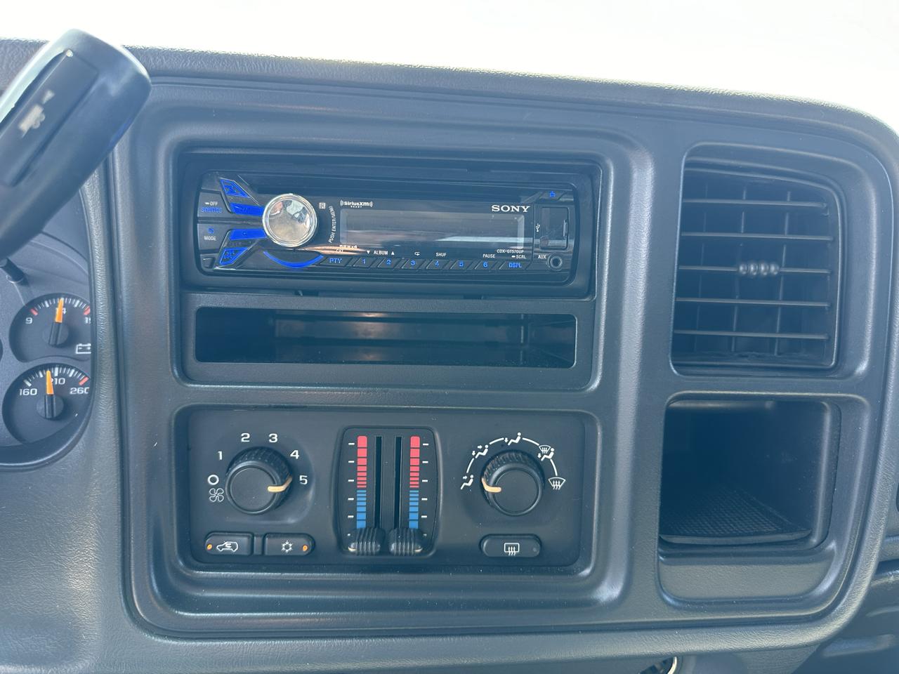Chevrolet Silverado 1500 LT Crew Cab Short Box 2WD 2006