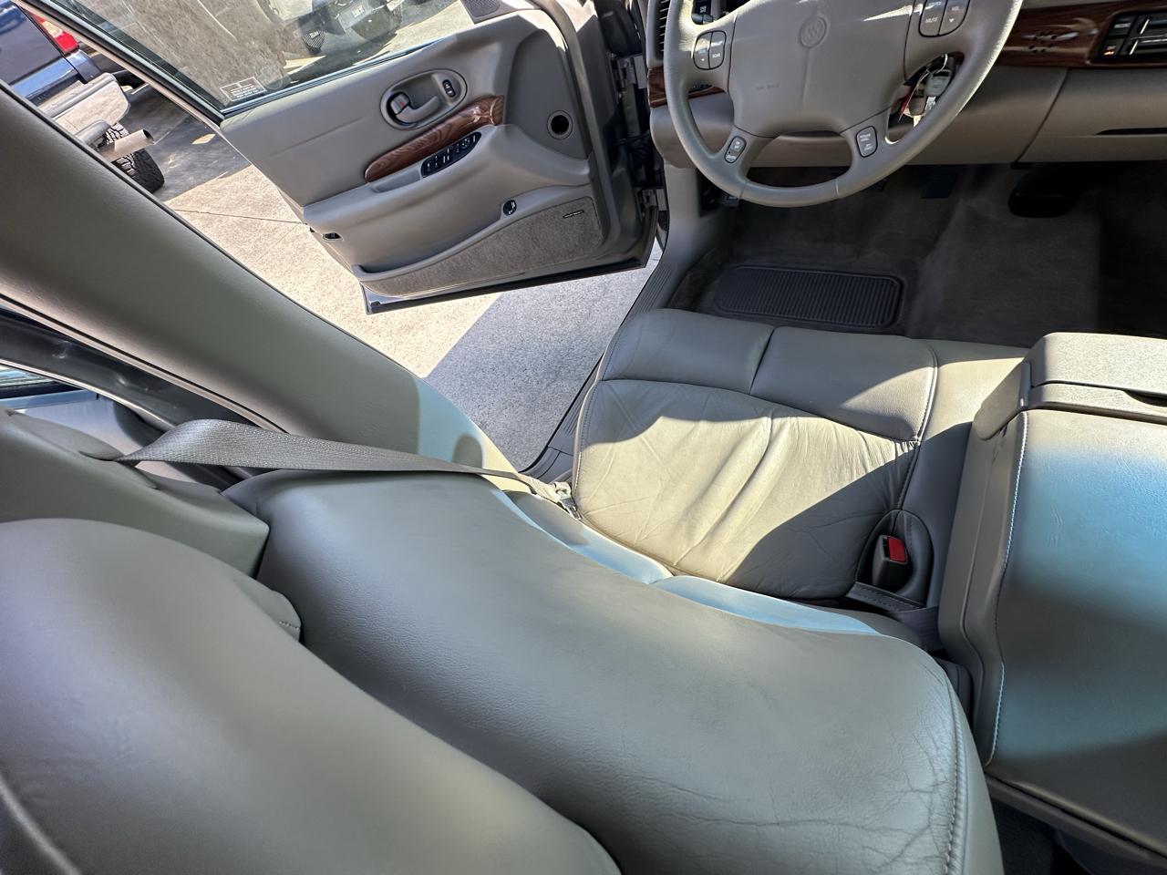 Buick LeSabre Custom 2000