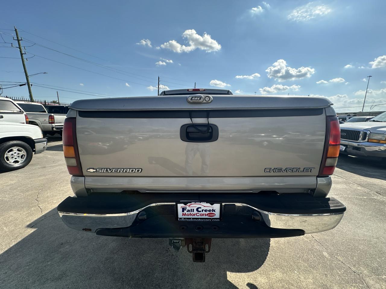 Chevrolet Silverado 2500HD LS Crew Cab Short Bed 4WD 2002