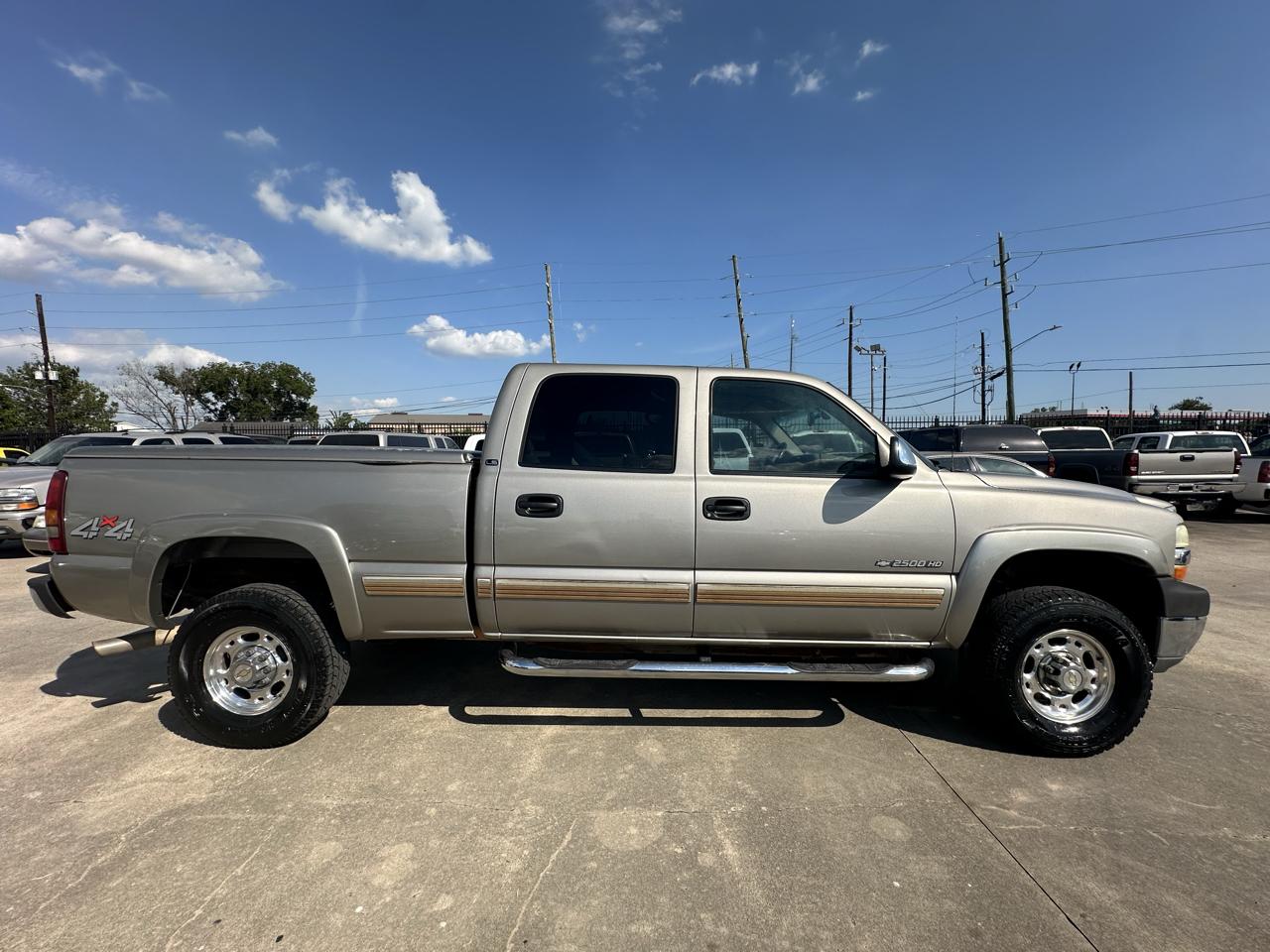 Chevrolet Silverado 2500HD LS Crew Cab Short Bed 4WD 2002